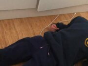 Kid Has Dramatic Breakdown