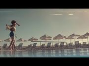 Thomas Cook Commercial: Pool