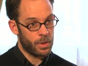 Domscheit-Berg: WikiLeaks vs OpenLeaks