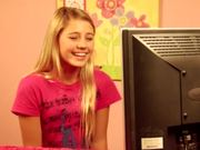 Kids React Extra- Lia